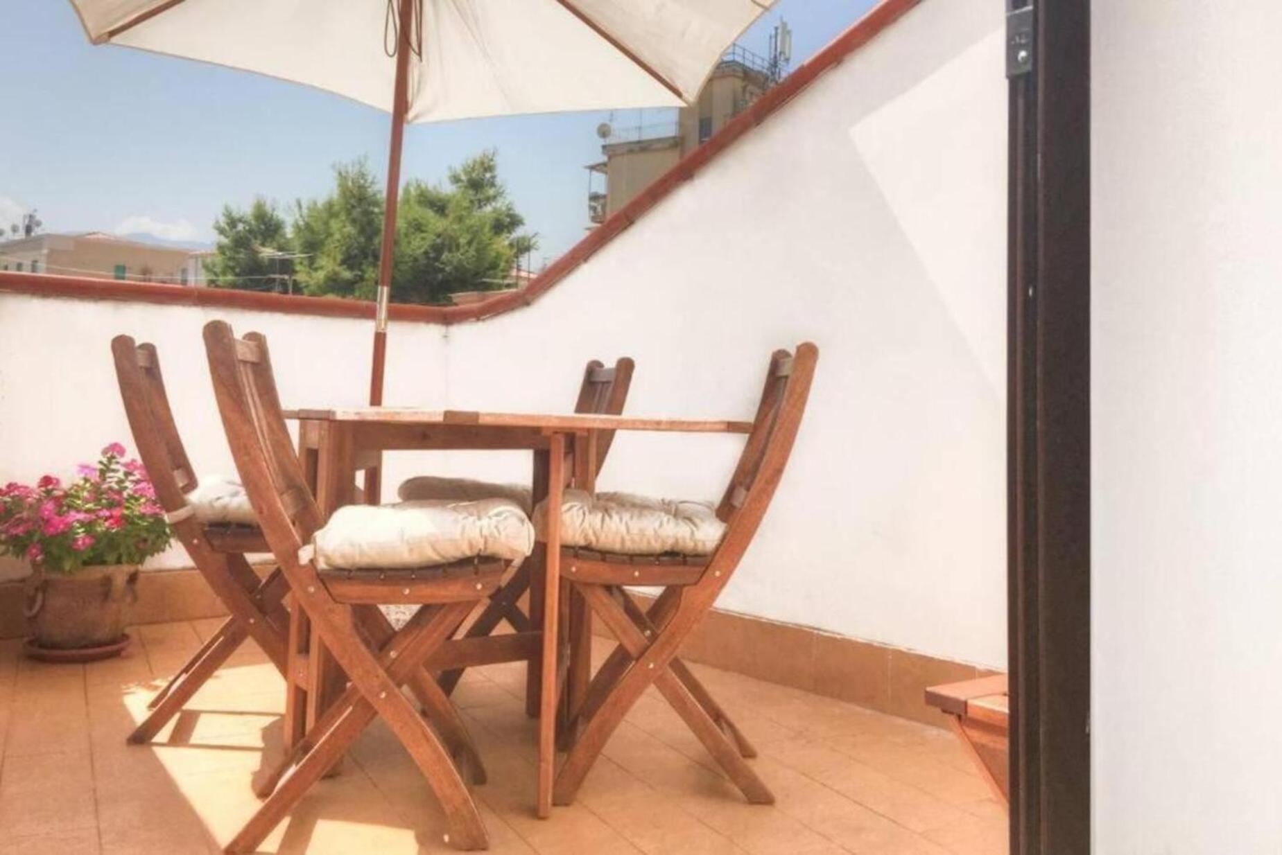 Apartment Historical Penthause Ballaro With View